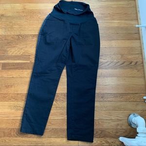 Gap Maternity Full-Panel Pants in Black